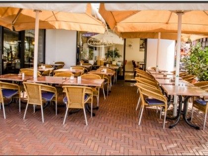 照片: Stadt Cafe